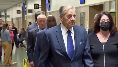 Paul Pelosi testifies in state trial of David DePape