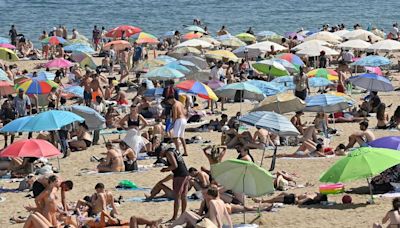 UK tourists face scorching 40C temperatures in Spain and Portugal