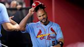 Daily Sports Smile: Albert Pujols gifts jersey to fan amid chase for 700 home runs