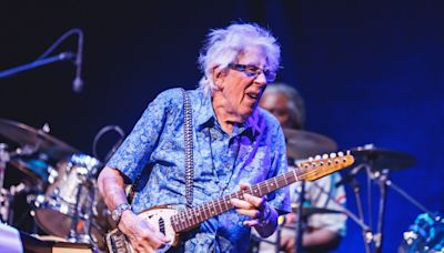 John Mayall, British blues icon who founded Bluesbreakers, dead at 90