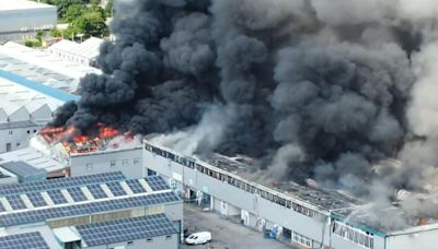 Factory fire near M6 causes huge smoke plume