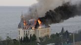 Cuatro muertos tras el impacto de un misil ruso en el 'Castillo de Harry Potter' de Odesa