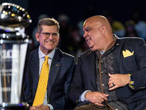 Jim Harbaugh wanted to stay at Michigan, but didn't have support from AD, book claims