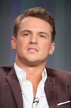 Freddie Stroma