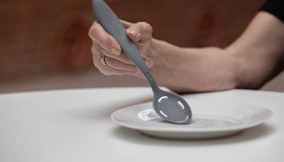 High-tech spoon developed to enrich lives of dementia patients