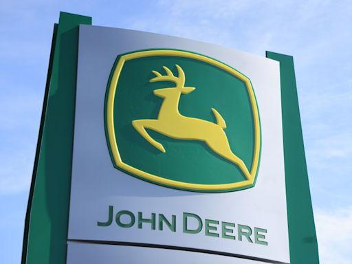More Iowa John Deere layoffs announced