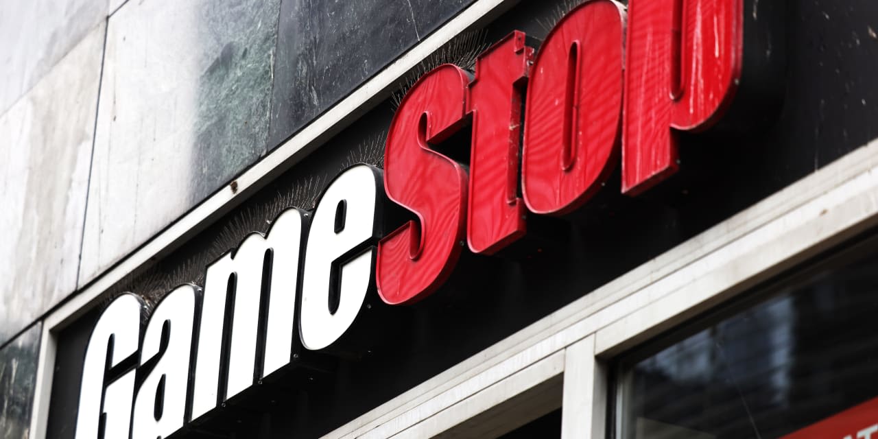 GameStop, AMC Stocks Return to Earth. What’s Happening to the Meme Rally.