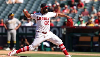 Red Sox add reliever in last-second deal with Angels