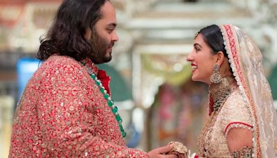 Celebraron una opulenta boda durante 7 meses y continúan de luna de miel: quiénes son Anant Ambani y Radhika Merchant