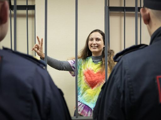 A well-known Russian dissident is moved from prison along with others, their destinations unknown