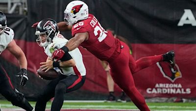 Cardinals give LB Collins two-year extension