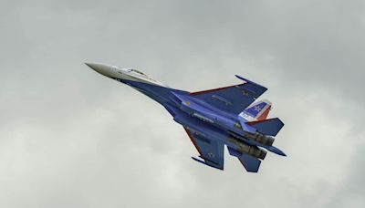 Russia imports thousands of components for its fighter jets from 22 countries despite sanctions