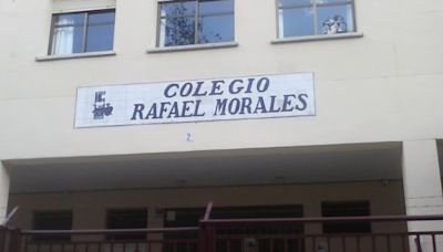 Extinguido el incendio en una cocina del colegio Rafael Morales y los 100 alumnos vuelven a sus aulas