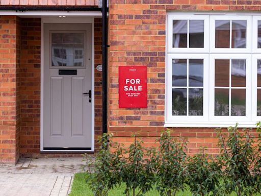 UK House Prices Fall Again After Mortgage Rates Creep Higher