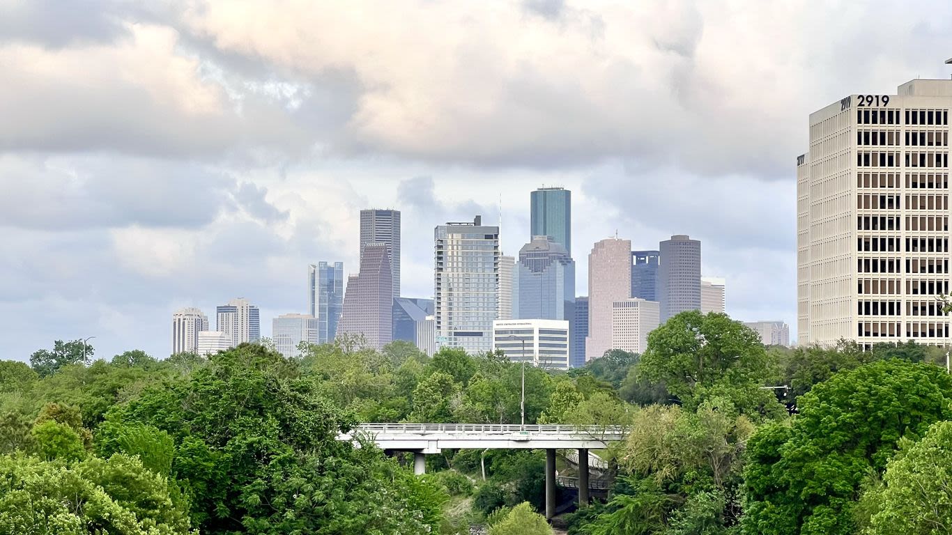 Houstonians are still troubled over affordable housing and crime, per Kinder survey