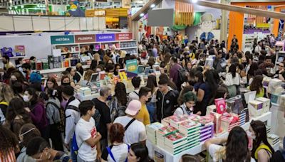 Bienal do Livro de São Paulo 2024 será maior e espera recorde de público; veja autores e detalhes