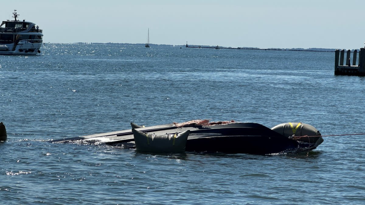 2 men remain missing after deadly boat crash in Old Saybrook