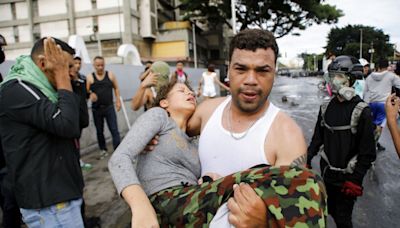 FOTOS: Siete muertos y decenas de detenidos en las protestas de Venezuela