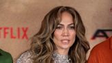 Jennifer Lopez celebra su 55 cumpleaños en medio de problemas matrimoniales