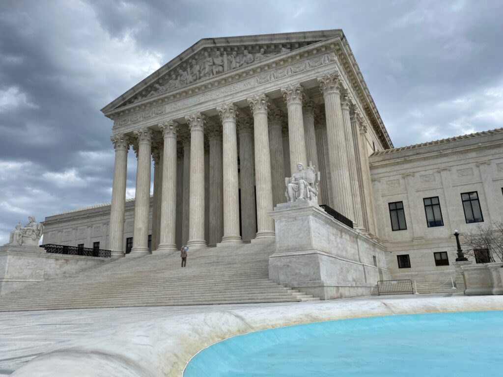 U.S. Supreme Court throws out SC racial gerrymandering ruling