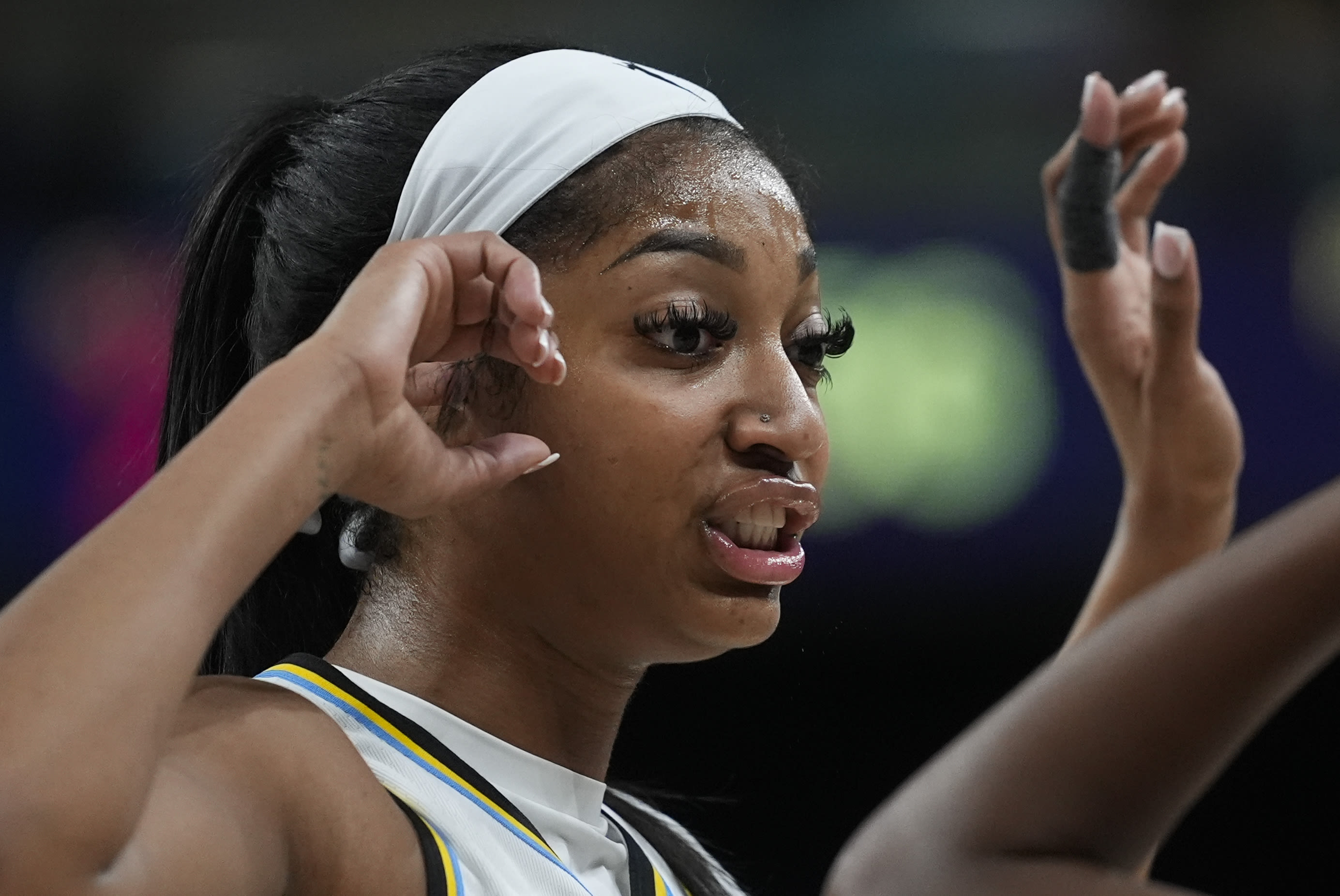 Chicago Sky embracing their share of the WNBA spotlight behind gregarious rookie Angel Reese