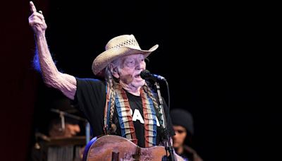 ‘Doctor’s orders’: Willie Nelson will miss the Outlaw Music Festival show in Charlotte