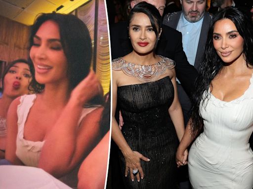 Salma Hayek hilariously photobombs Kim Kardashian’s NYFW selfie