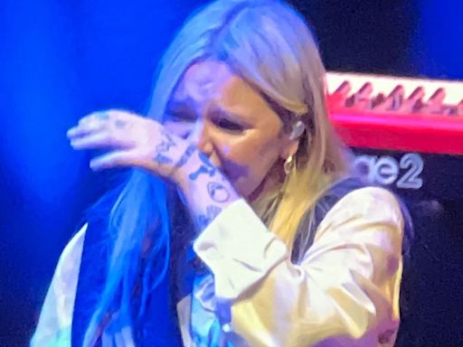 Tones and I breaks down in tears as she performs in Sydney