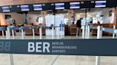 Vuelos permanecen en tierra en los aeropuertos de Hamburgo y Berlín