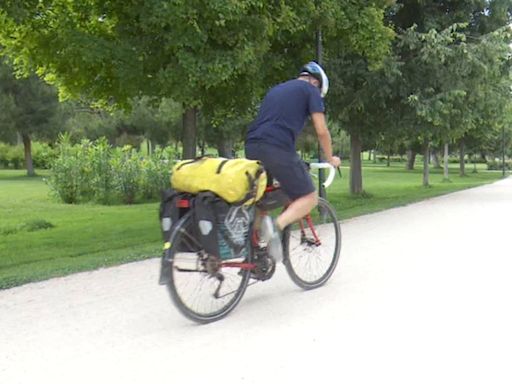 Chen viajó de Madrid a China en bicicleta: 15.000 km, 500 días y 20 países