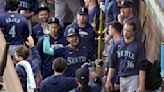 Julio Rodriguez reunites with an old friend after finally hitting 1st homer of season for Mariners