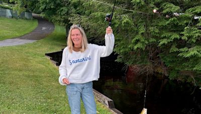 Syracuse woman destroys competition in family fishing derby with monster ADK bass