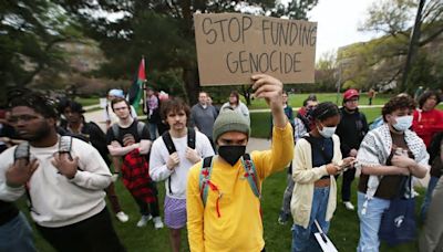 Live updates: Students in Iowa City, University of Iowa lead protests supporting Palestinians