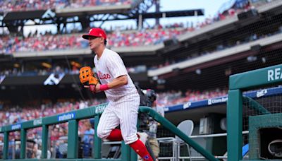 Phillies without 2 outfielders on final weekend in D.C.