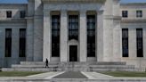 Kashkari, do Fed, diz que é "razoável" prever corte na taxa de juros em dezembro Por Reuters