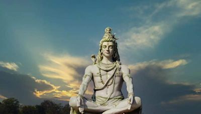 This mantra of Lord Shiva can take away all your worries | The Times of India