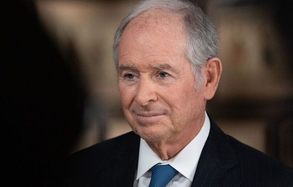 Blackstone’s Chief, a G.O.P. Megadonor, Says He Will Again Back Trump