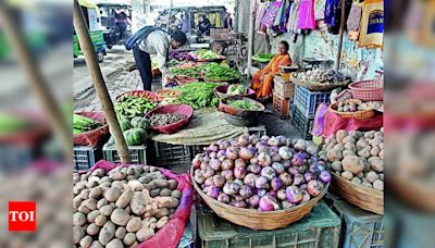 Rise in Vegetable Prices Impact Kitchen Budgets in Ranchi | Ranchi News - Times of India