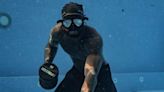 Unrecognizable NBA star poses during bizarre underwater workout