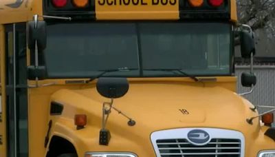 School district paying families to drive kids to school amid bus driver shortage