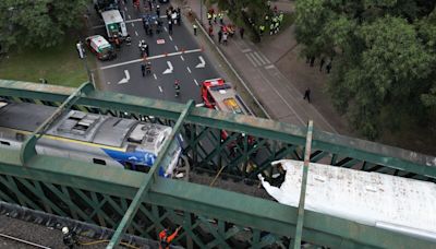 Passenger Train Crashes in Buenos Aires, Injuring at Least 60