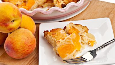 Canned, Fresh, Or Frozen Peaches: Does It Matter For Your Cobbler Filling?