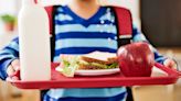 Diet quality goes up when kids eat school lunches