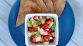 Quick Bites: Fresh fruit salsa with cinnamon crisps