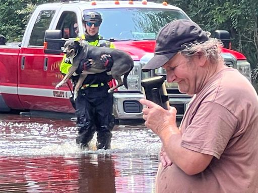 Grand Rapids Fire Department sends team to help with water rescues after heavy flooding in Houston area