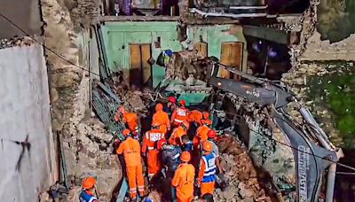 2 Dead as House Collapses in Gujarat's Himmatnagar Amid Heavy Rains, Second Incident in 24 Hours