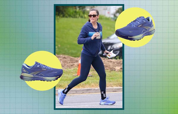 Jennifer Garner Has Been Spotted Wearing the Latest Version of These Editor-Loved Sneakers