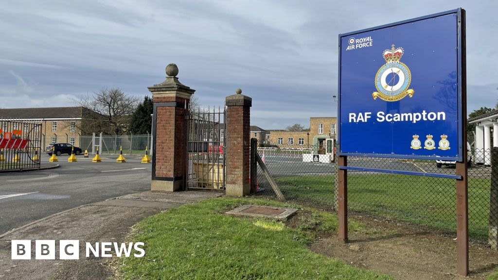 RAF Scampton asylum seeker housing plan scrapped