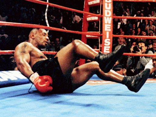 Mike Tyson got knocked down in sparring by fighter who retired with 17 losses