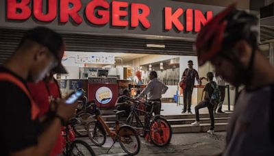 Kushner’s Affinity Takes Board Seat at Brazil Fast-Food Operator